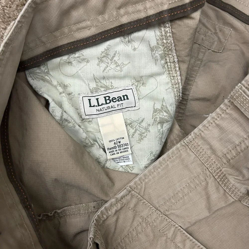 L.L Bean Shorts Mens's Size 42 Beige Cargo Utility Pockets Cotton Casual Outdoor